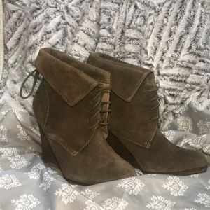 Zara basics boots with fold flap (suede)